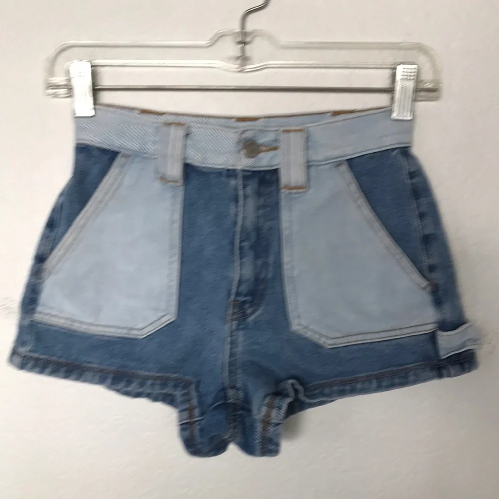 ☀️PACSUN JEAN SHORTS (23Wx10.5L) SZ 23 NWOT EXCELLENT CONDITION! - Picture 1 of 7